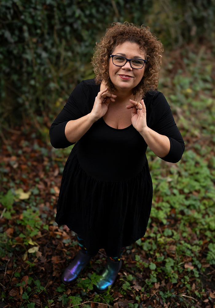 Riya Black Gathered Waist Tunic