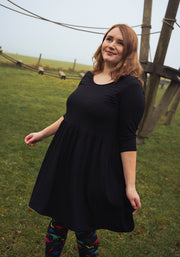 Riya Black Gathered Waist Tunic
