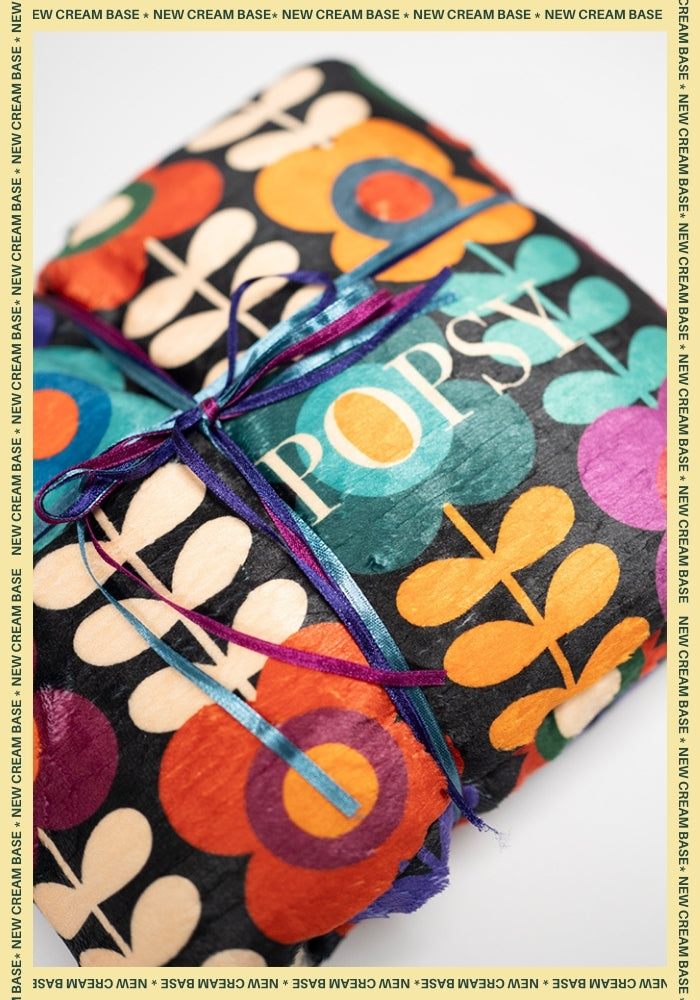 Sixth angle of Retro Flower Pop-under Plush Blanket