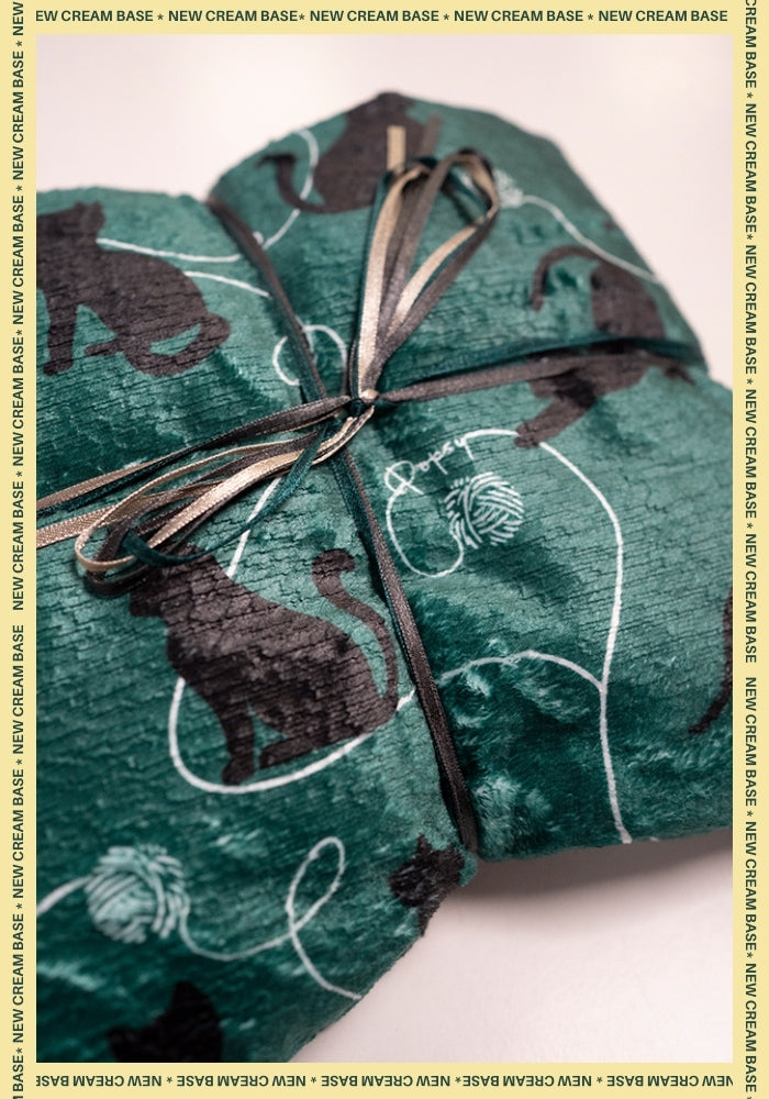 Sixth angle of Pop-under Playful Cats Print Plush Blanket