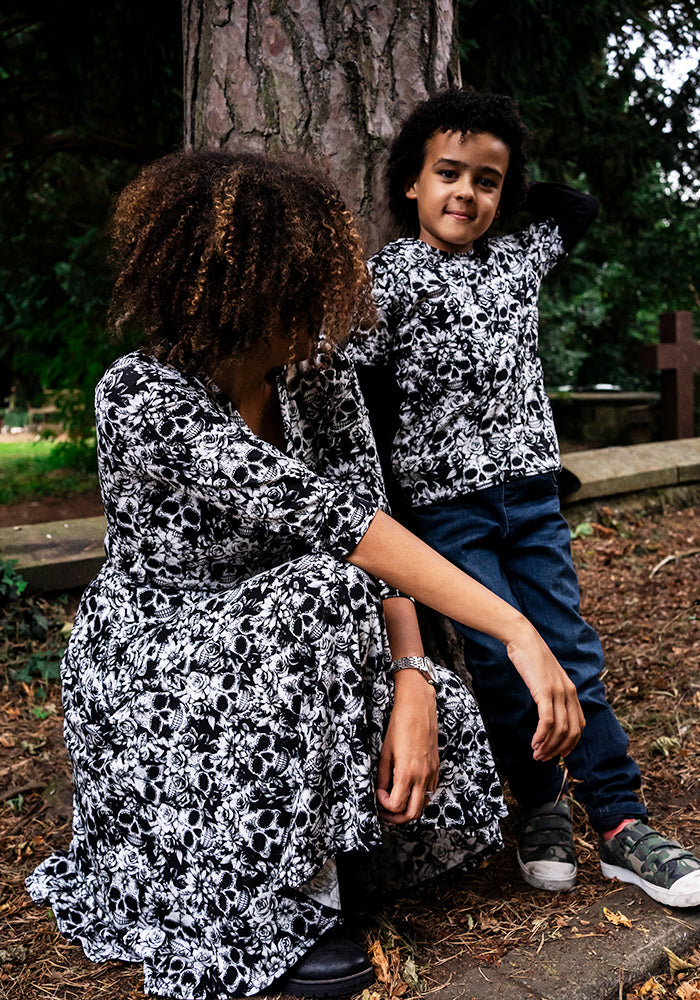 Children's Mono Skull Print Cotton T-Shirt (Addams)