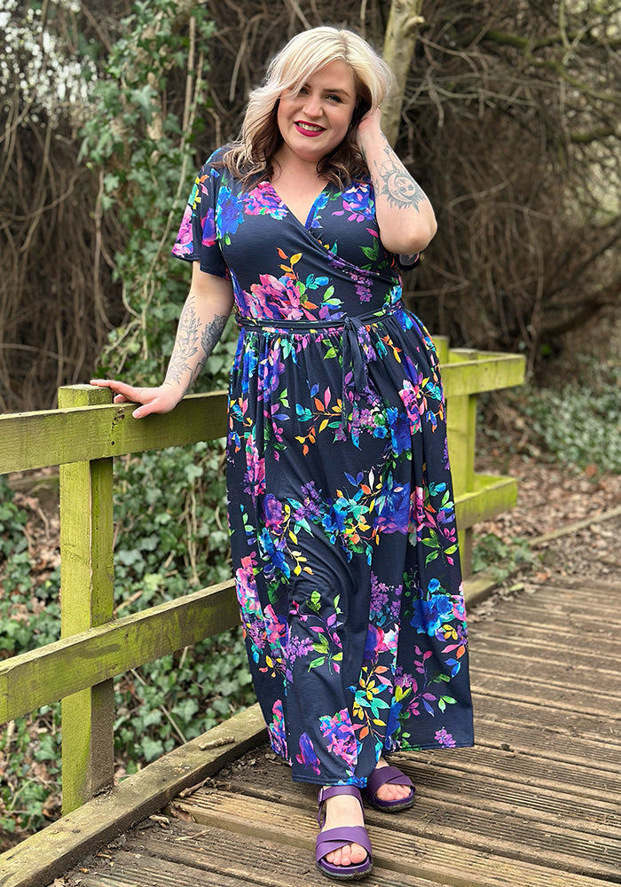 Sixth angle of Adrianna Large Scale Floral Print Maxi Dress