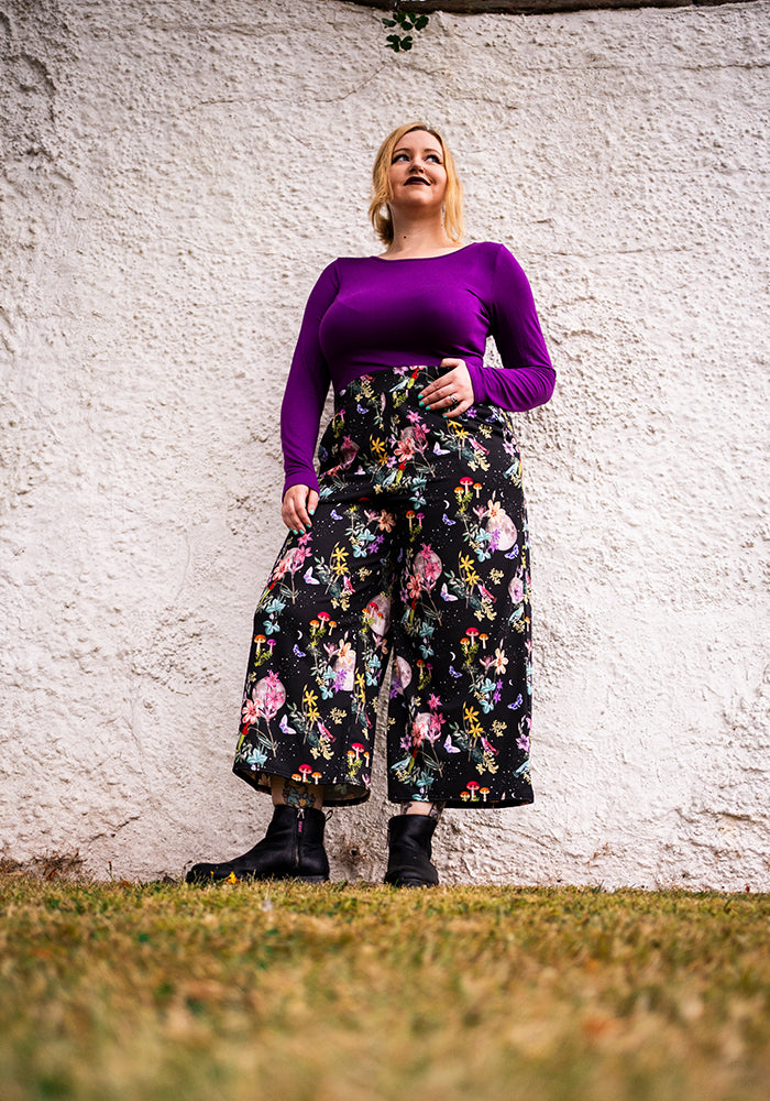 Eighth angle of Amari Midnight Botanical Print Pull On Wide Leg Culotte Trouser