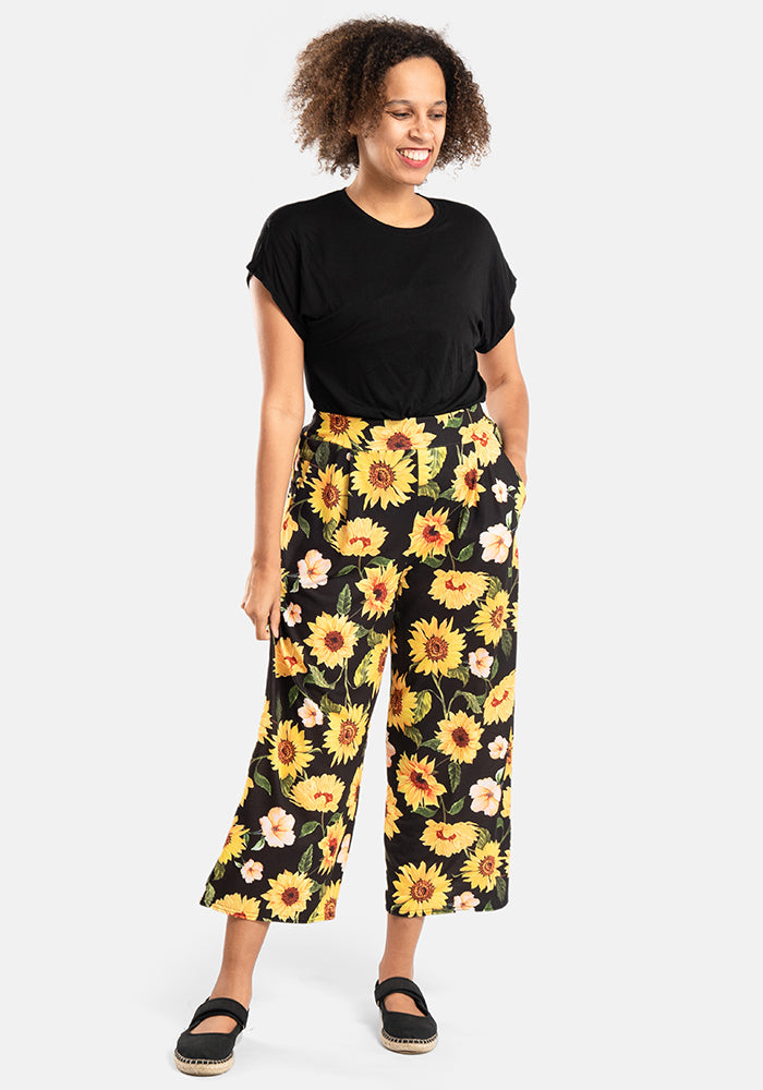 Amari Large Sunflower Print Pull On Wide Leg Culotte Trouser