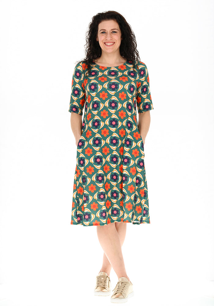 Third angle of Angela Retro Bird Print Jersey Trapeze Dress
