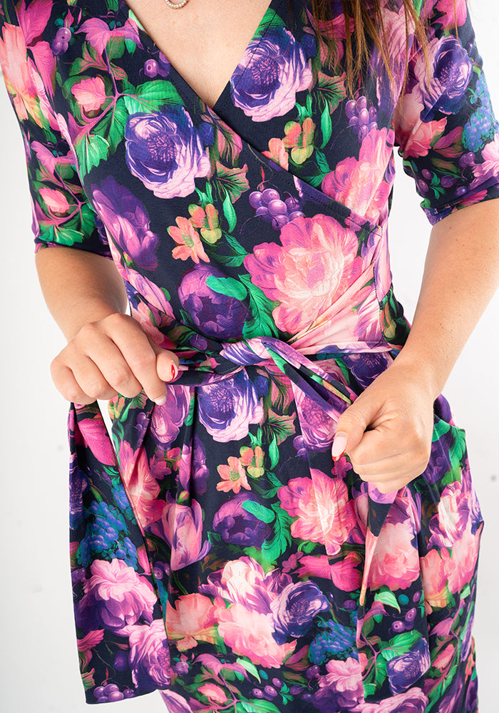 Third angle of Arden Pink &amp; Purple Blurred Floral Print Cotton Dress