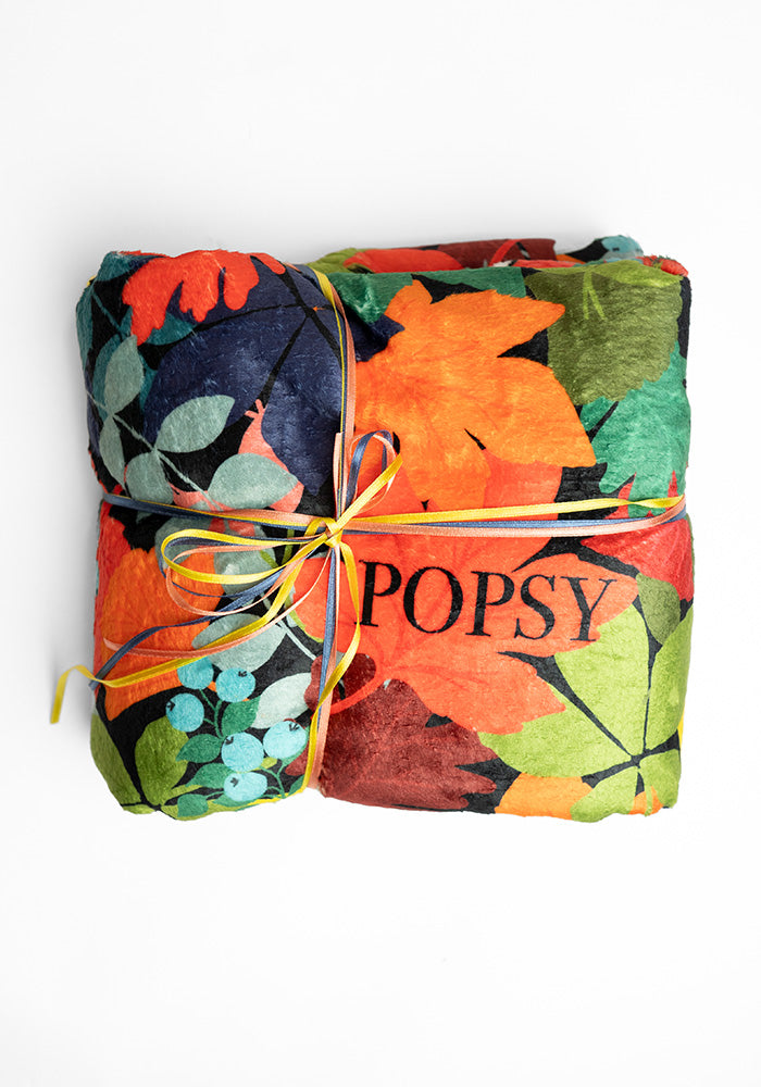 Autumn Leaves Print Plush Throw Blanket (Pop-Under)