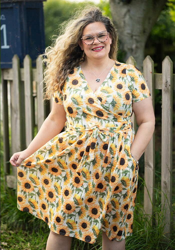 Avie Sunflower Print Dress – Popsy Clothing - Main Image