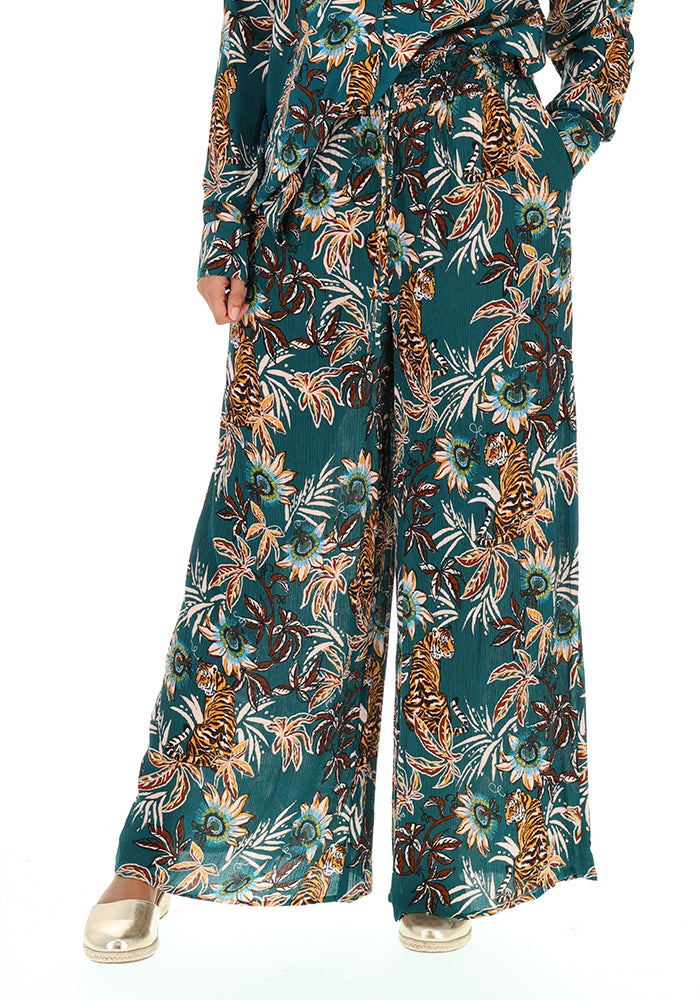 Front view of Beck Tiger Jungle Print Woven Full Length Trousers (Teal)