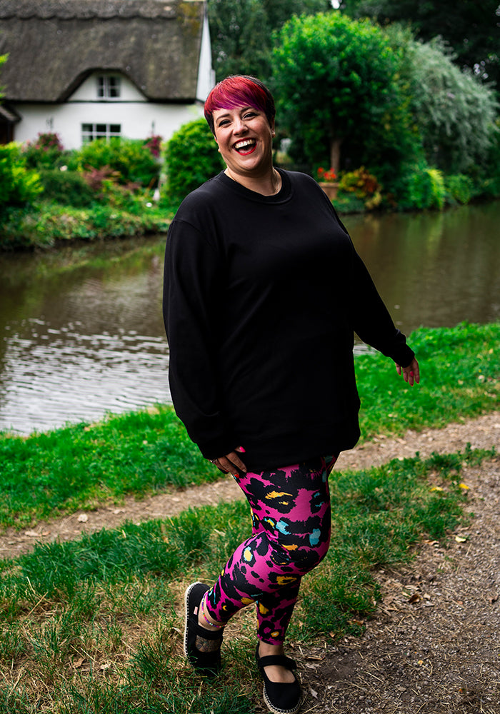 Tenth angle of Black Longline Popsy Sweatshirt