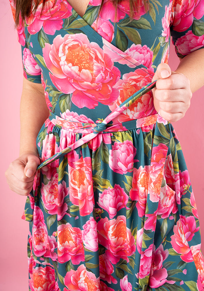 Bouquet Peonies Print Midaxi Dress