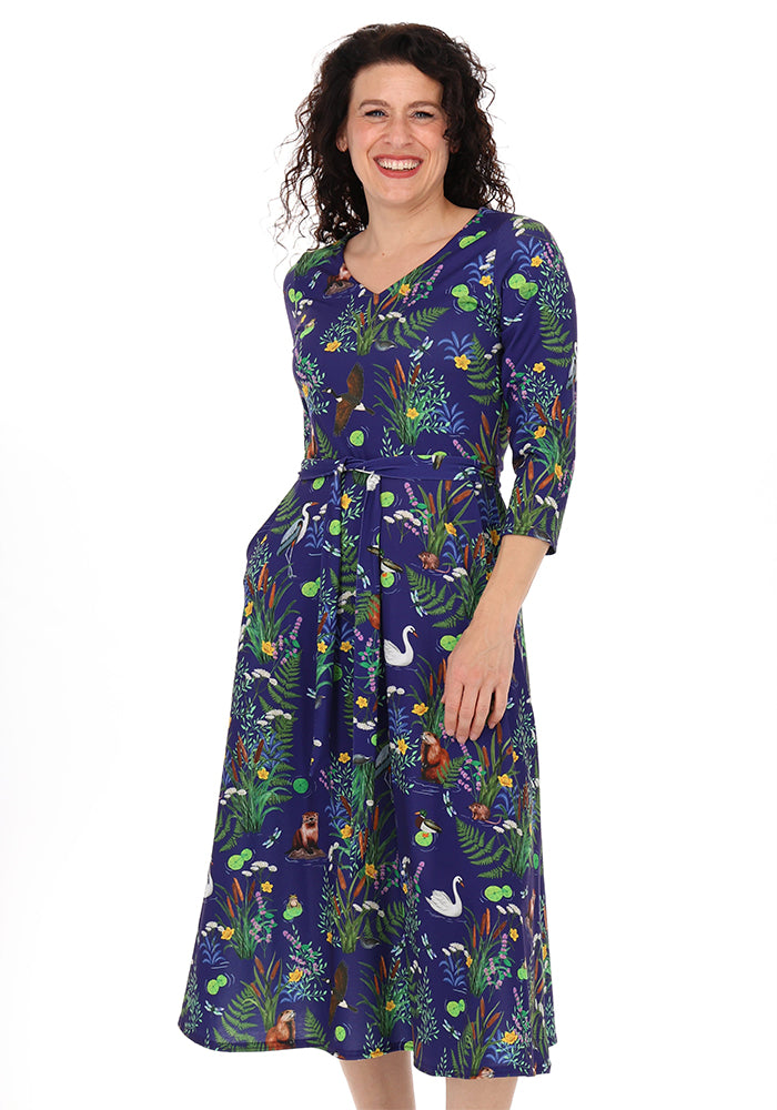 Bryn Riverbank Wildlife Print Midi Dress