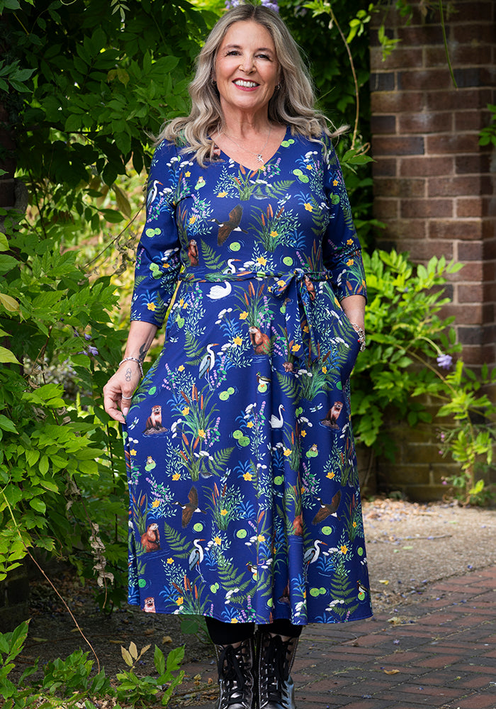 Bryn Riverbank Wildlife Print Midi Dress
