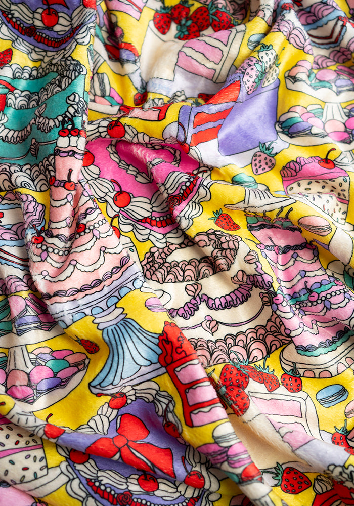 Second angle of Patisserie Print (Lemon) Plush Throw Blanket (Pop-Under)