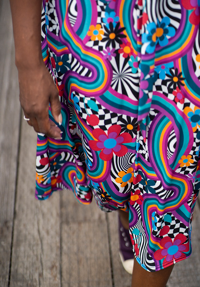 Fifth angle of Camden Groovy Hippy Print Jersey Midi Dress