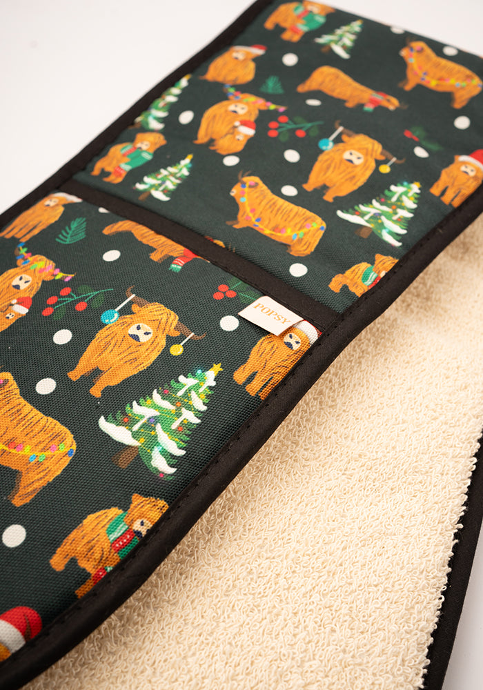 Christmas Cows Print Oven Glove