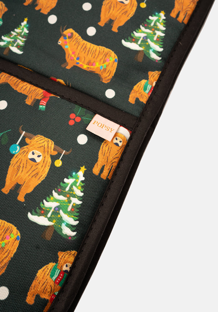 Christmas Cows Print Oven Glove