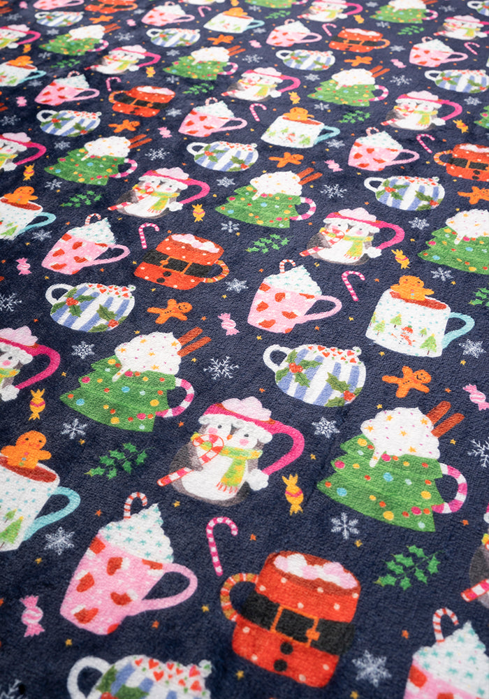 Pop-under Christmas Mug Print Plush Blanket