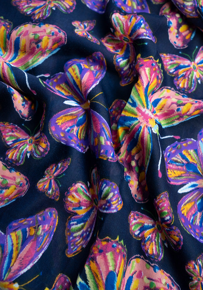Second angle of Colourful Women&