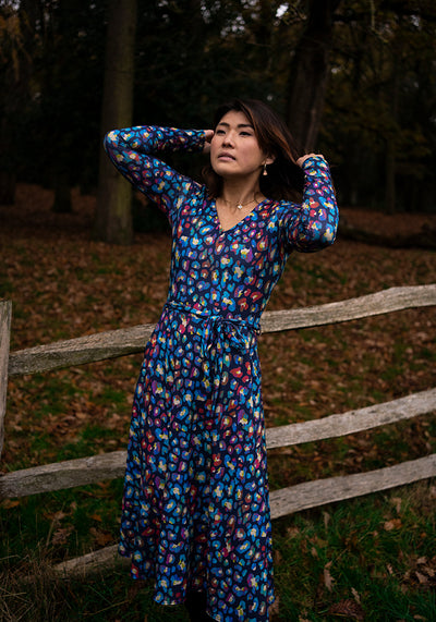 Della Animal Textured Print Midi Dress