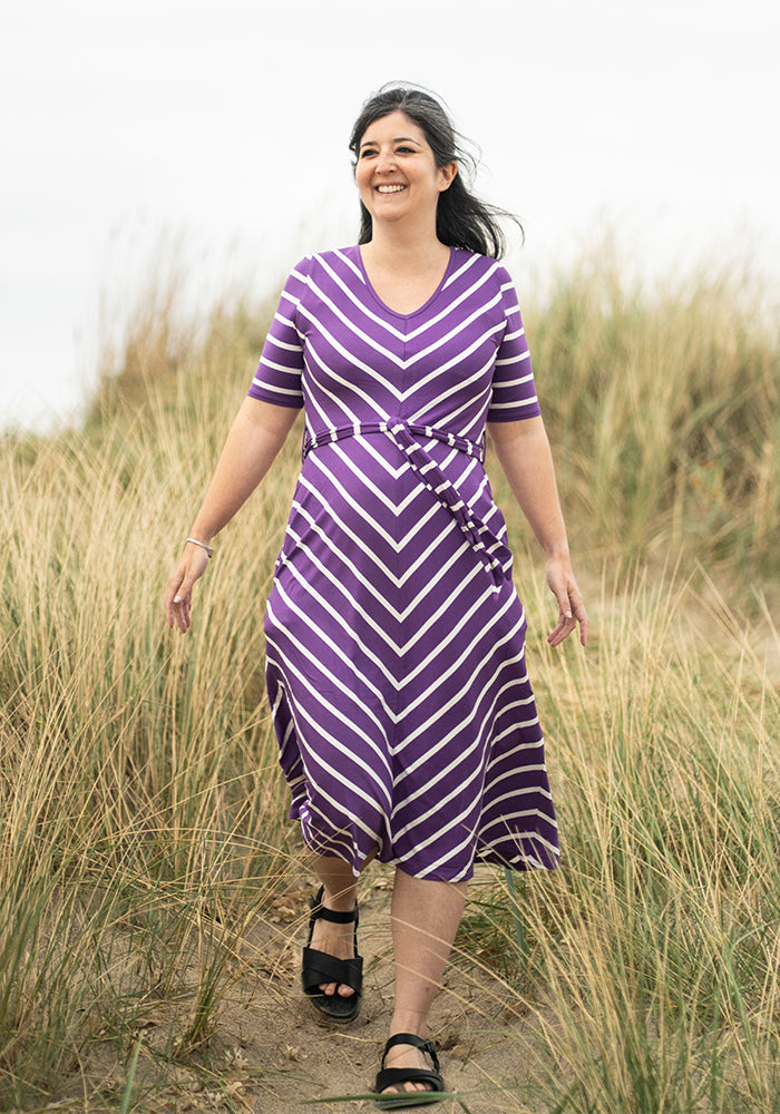 Donna Purple & Ecru Chevron Stripe Viscose Midi Dress
