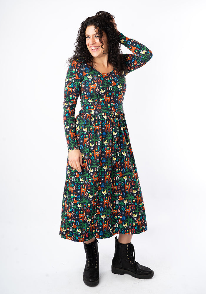 Fourth angle of Edda Nordic Reindeer Print Cotton Midi Dress
