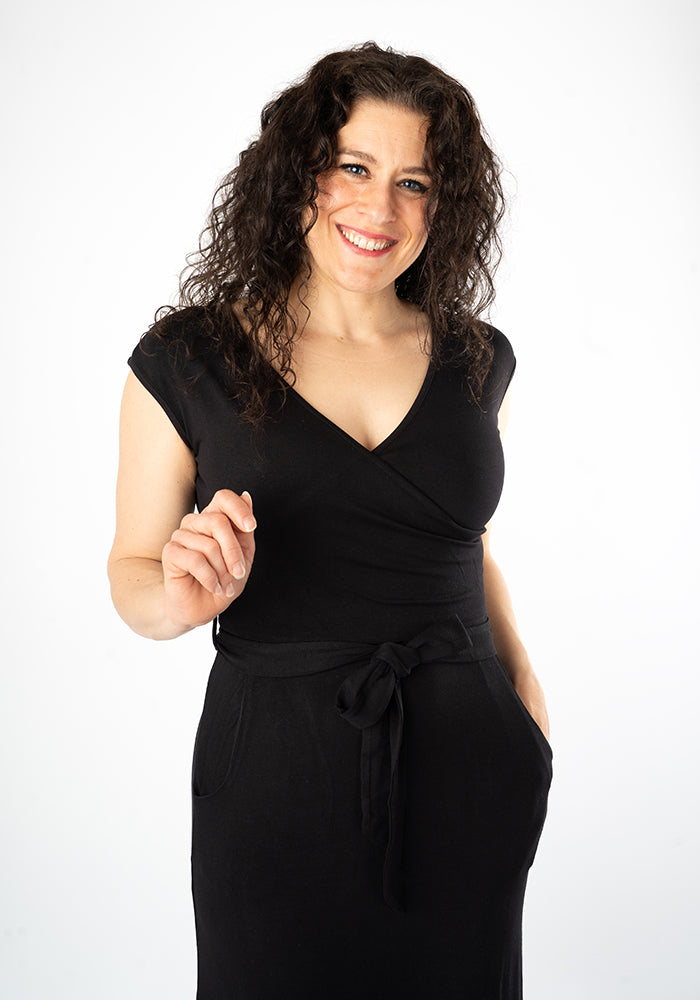 Third angle of Elian Black Viscose Maxi Dress