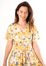 Elisabeth Pretty Floral Print Tiered Hem Midi Dress