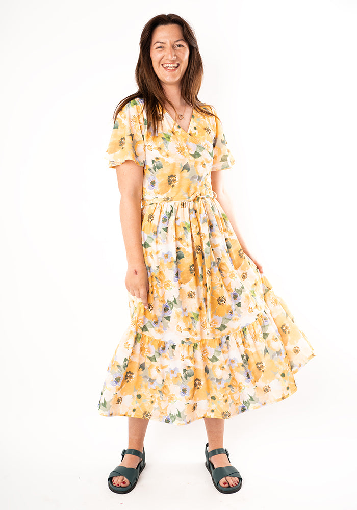 Elisabeth Pretty Floral Print Tiered Hem Midi Dress