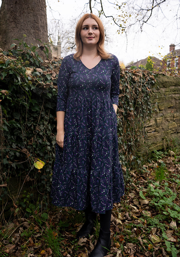 Elowyn Midnight Mistletoe Sprig Print Tiered Hem Midi Dress