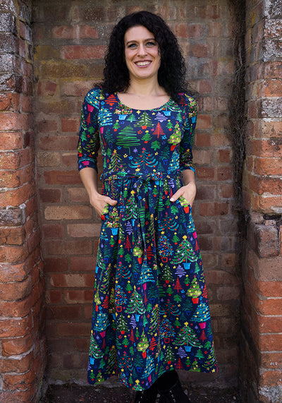 Elric Christmas Trees Print Midi Cotton Dress (Navy)