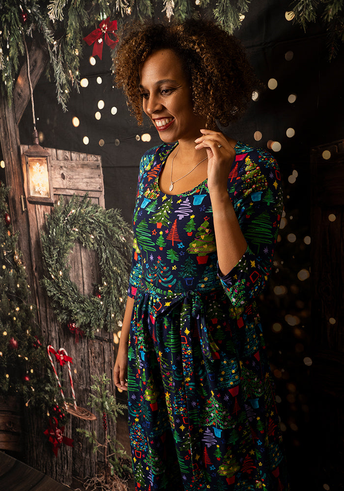 Elric Christmas Trees Print Midi Cotton Dress (Navy)