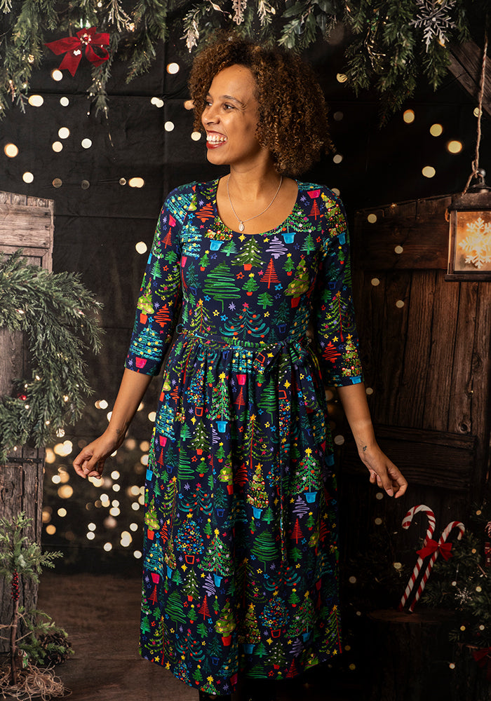 Elric Christmas Trees Print Midi Cotton Dress (Navy)