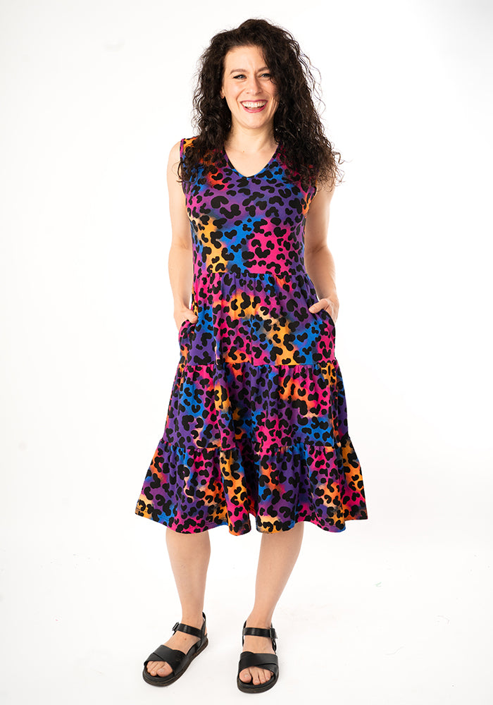 Enna Ombre Animal Print Tiered Hem Cotton Dress