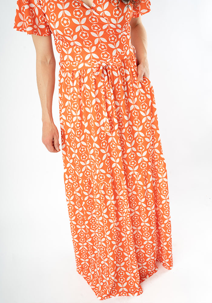 Fifth angle of Esti Retro Flower Print Tiered Hem Maxi Dress