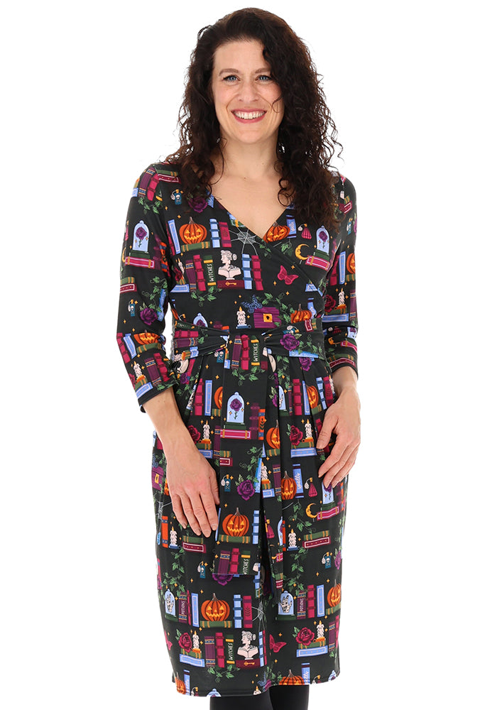 Euphemia Spooky Shelf Print Dress