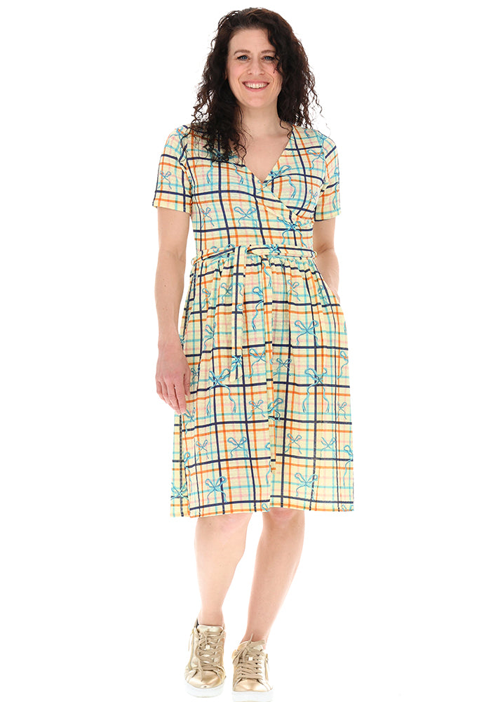 Third angle of Evelora Lemon Check Print Dress