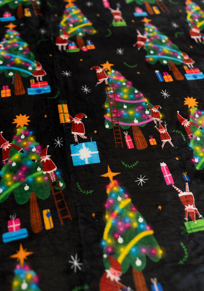 Extra Long Christmas Tree Elves Print Plush Throw Blanket (Pop-Under)