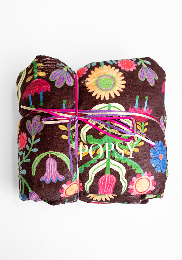 Extra Long Folk Tile Print Plush Throw Blanket (Pop-Under)