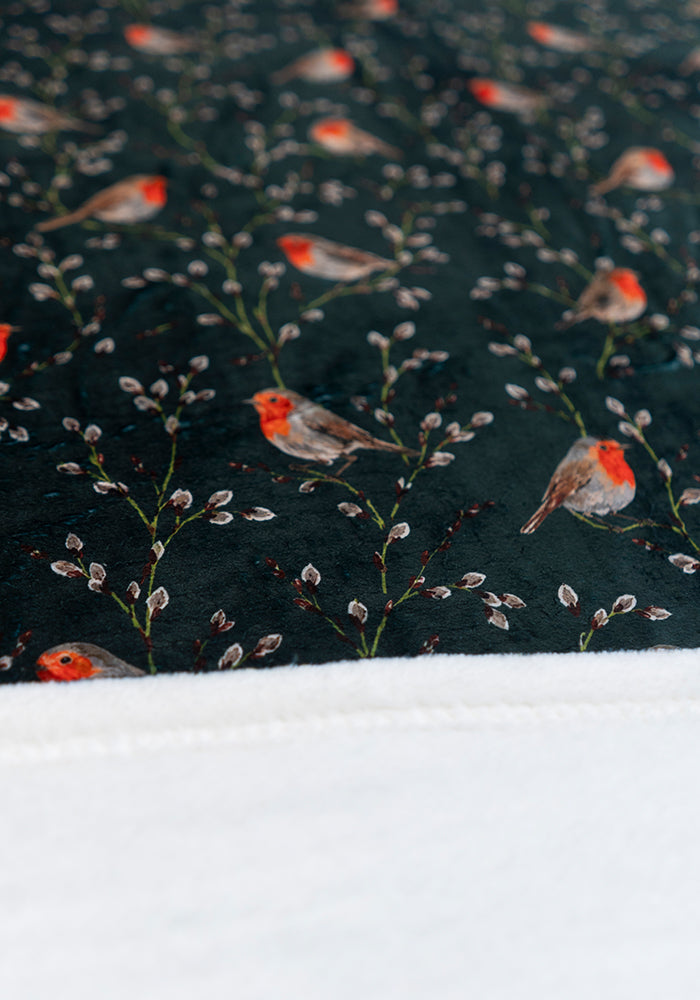 Extra Long Green Robins Print Plush Throw Blanket (Pop-Under)