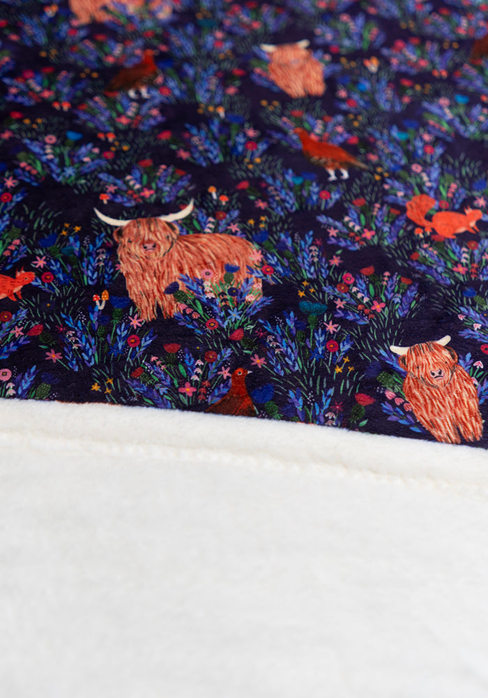 Extra Long Highland Cow &amp; Red Grouse Print Plush Throw Blanket (Pop-Under)