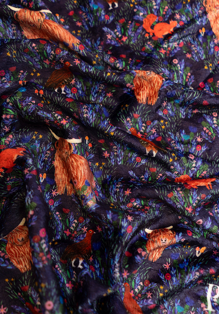 Extra Long Highland Cow &amp; Red Grouse Print Plush Throw Blanket (Pop-Under)