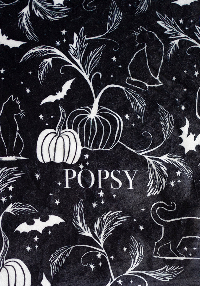 Extra Long Mono Pumpkin &amp; Cat Print Plush Throw Blanket (Pop-Under)