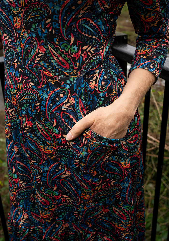 Flyn Paisley Print Tiered Hem Midi Dress