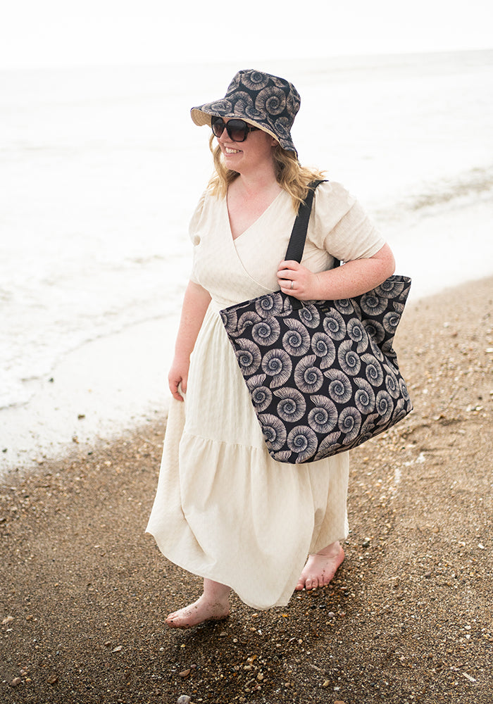 Fifth angle of Fossil Print Beach Bag