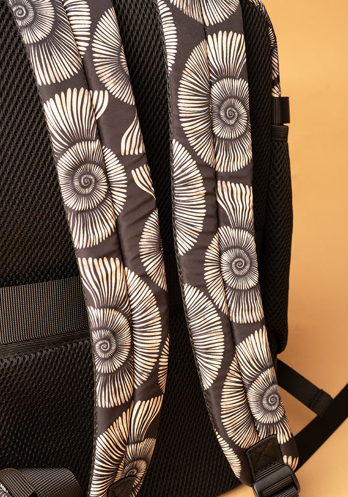 Eleventh angle of Fossil Print Cabin Bag, cabin bag with stylish fossil inspired pattern.