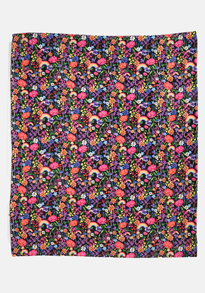 Pop-under Garden Rainbow Print Plush Blanket