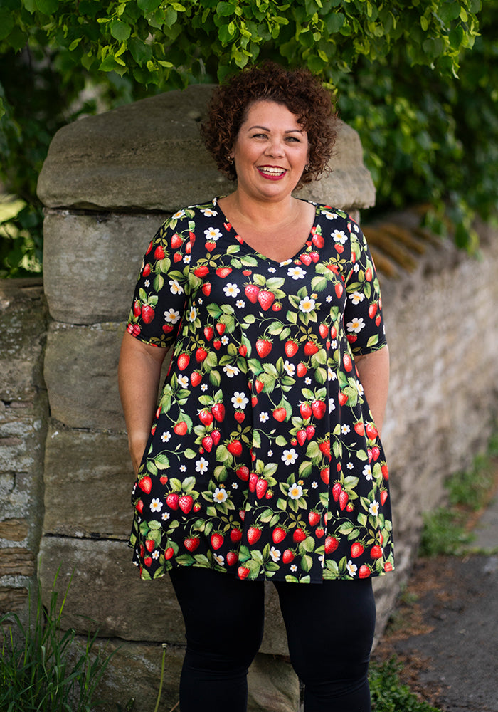 Gillian Wild Strawberry Print Tunic