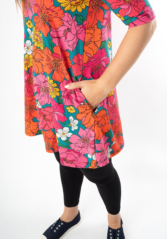 Fourth angle of Gillian Bold Floral Print Cotton Tunic