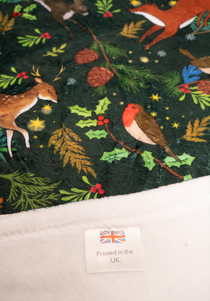 Pop-under Winter Woodland Print Plush Blanket
